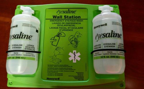 NEW HONEYWELL EYESALINE DOUBLE EYE WASH STATION STATIONWITH 2- (32OZ) BOTTLES.