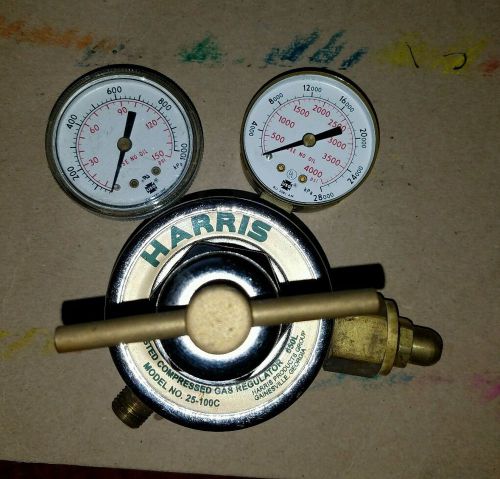 Harris gas regulator model 25-100c oxygen  cga 540 for sale