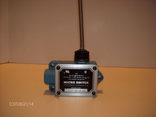 MICRO SWITCH BAF1-2RN18-RH LIMIT SWITCH NIB