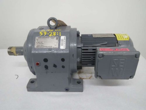 SEW EURODRIVE R73 59.28:1 3/4HP 330/575V-AC 1700-290RPM 3PH GEAR MOTOR B365848