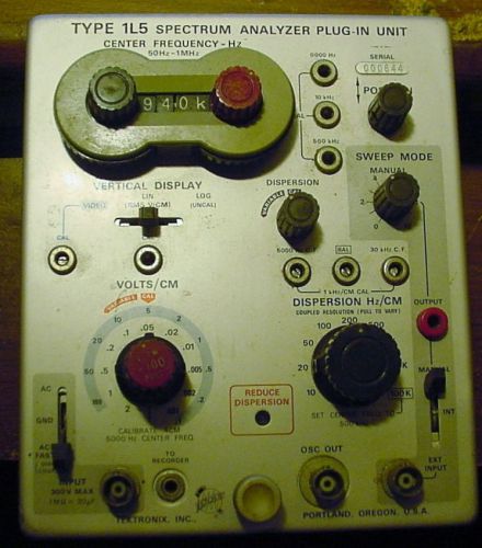 Tektronix 1L5 is a low-frequency spectrum analyzer for 500-series scopes.