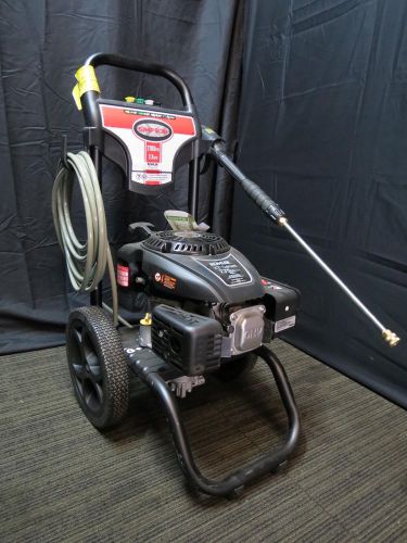 Simpson Megashot 2700-PSI 2.3-GPM Gas Pressure Washer