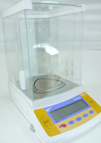 Sartorius CP64 Analytical Laboratory Balance with Draft Guard Chamber Parts/rep