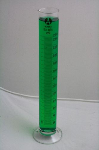 Glass Graduated Cylinder: 250ml  Borosilicate