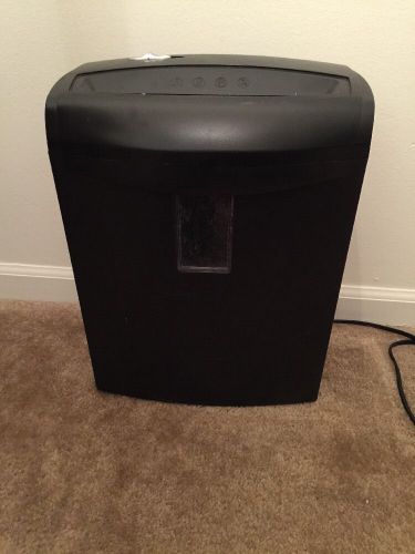 Straight-Cut Paper Shredder