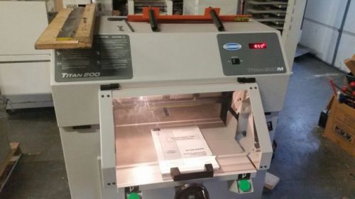 Challenge Model Titan 200M 20&#034; Hydraulic Paper Cutter