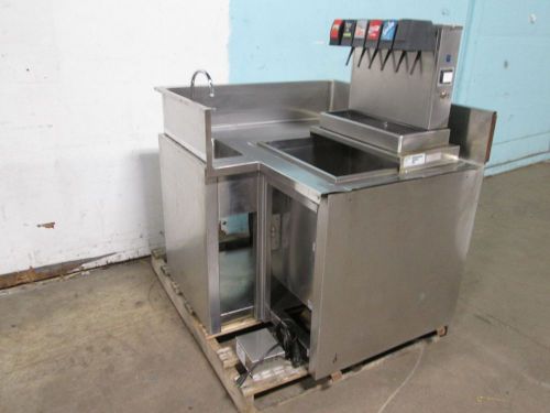 Ss.corner server beverage station w/&#034;lancer&#034; soda dispenser; ice bin &amp; wash sink for sale