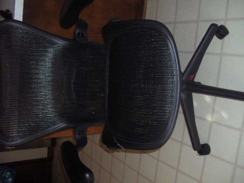 HERMAN MILLER OFFICE CHAIR AS IS 247380