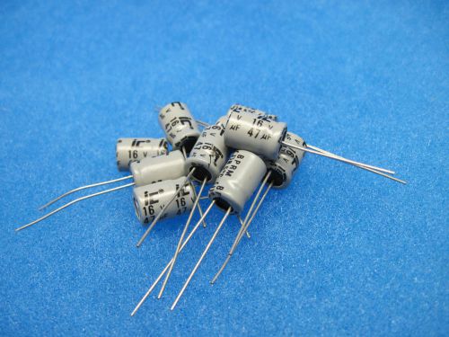 (10) ILLINOIS CAPACITOR Radial Electrolytic Audio Caps: 47uF 16V (Non-Polar)