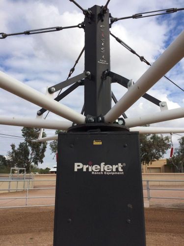 Priefert Lead Walker Great Condition!!