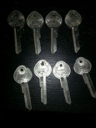 8   BRIGGS &amp; STRATTON  NOS GM   D   KEY BLANK UNCUT  ORIGINAL