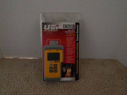 UEI TEST INSTRUMENTS EM201 Digital Manometer, -60 to +60 In.WG