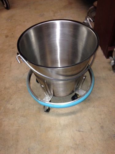 Pedigo Kick Bucket with Ring Stand