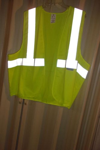 3m yellow polyester reflective safety vest - size fits most - 94618 for sale