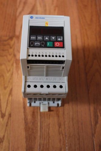 ALLEN BRADLEY 160-AA03NSF1 SERIES C .75 HP SPEED DRIVE