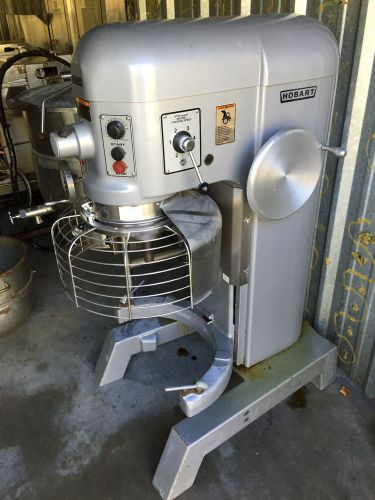 HOBART H-600T 60QT 3PH / 2HP BAKERY PIZZA DOUGH MIXER 230V