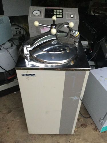 Hirayama HA 300P Autoclave Steam Sterilizer