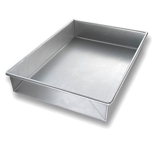 Chicago Metallic 21100 Cake Pan 9&#034; x 13&#034; 2&#034; deep glazed  - Case of 6