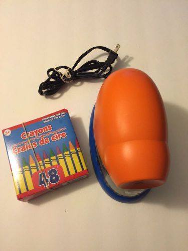 New Elmer&#039;s CrayonPro Electric Crayon Sharpener - 2007 With Crayons