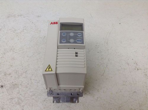 ABB ACS143-1K6-1-U 4.3 A 200-240 VAC VFD Motor Drive ACS1431K61U ACS 143-1K6-1-U