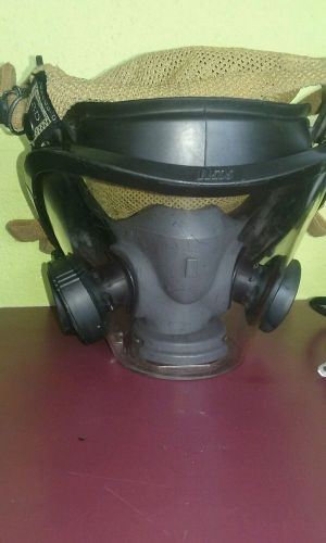 Scott AV3000 SCBA Medium facepiece respiratory mask