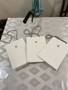 Genuine APPLE STORE Small White Paper Shopping Bag 11 x 8 w/ Logo. Lot/3