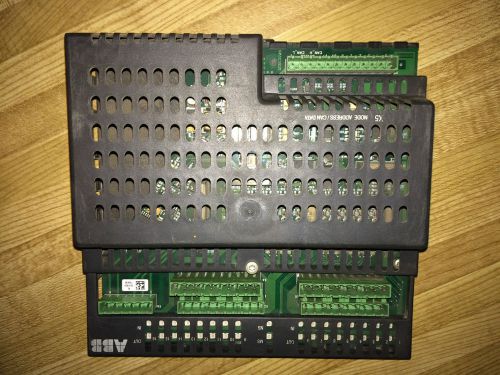 ABB DSQC327A Combination I/O Module  3HAC17971-1