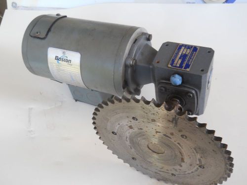 Boston APM933T 1/3 HP 90V Motor W/Gear Reducer No F710-10-B4-H/Martin Sprocket