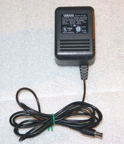 Genuine YAMAHA AC Power Adapter model: PA-3B   Output:  DC 12V, 700 mA