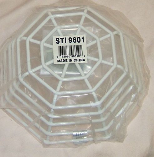 STI-9601 Saftey Technologies  SMOKE DETECTOR PROTECTOR