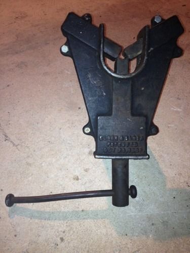 Vintage Elger &amp; Elger Patented Oct 20, 1966 Vise