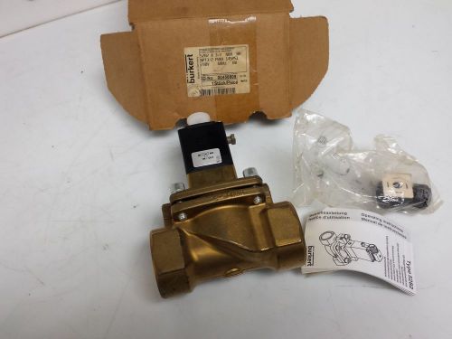 BURKERT 00456909 SERVO ASSIST VALVE  5282 A 3/2 NPT3-2 PMAX 1