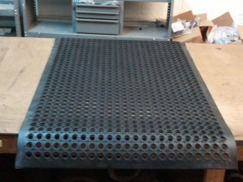 Rubber Ring Mat 1/2 x3ftx5ft with beveled edges