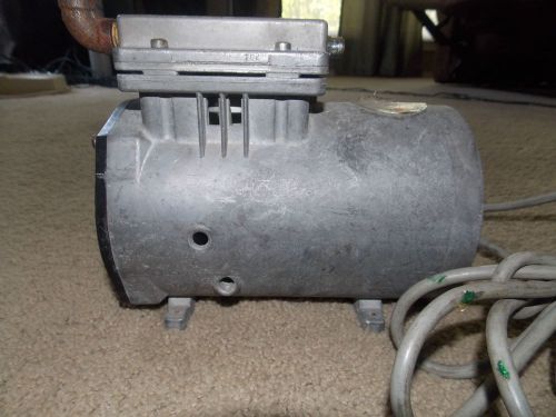 Thomas 115v 4.3a piston compressor/pressure vacuum pump for sale