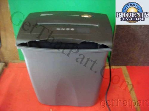 Fellowes P600 P600C-2 32602 CrossCut Personal Deskside Paper Shredder