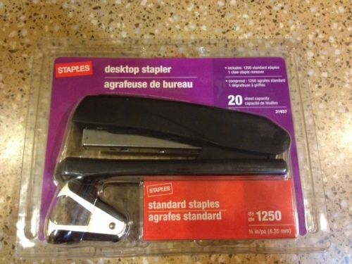 Brand New  Desktop Stapler and stapler Remover