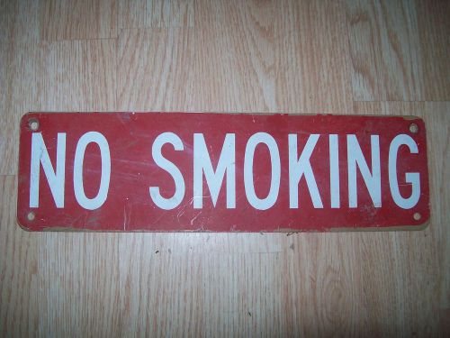 NO SMOKING SIGN