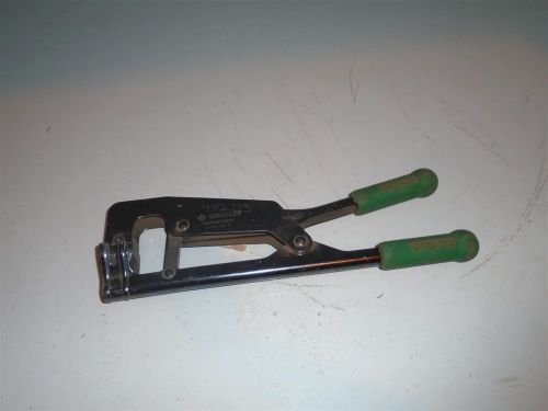 GREENLEE 724 MANUAL 1-1/4 DIAMETER STUD PUNCH USED SOME MARKINGS