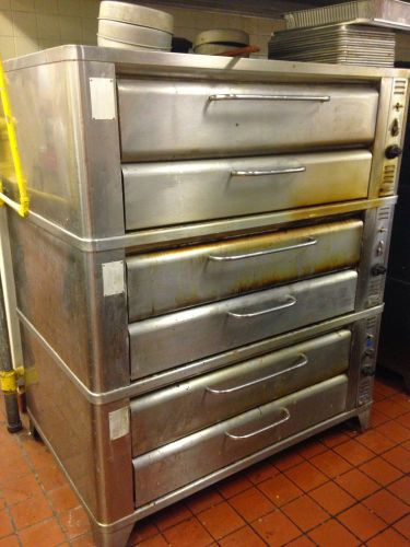 Triple Stack Blodgett 961, Stone Deck, Pizza Oven, Natural Gas