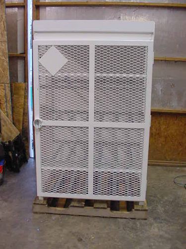 New forklift 12 bottle/tank lpg propane storage cabinet 33 lb cylinders for sale