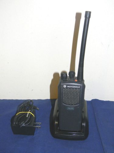 Motorola PR860 16 Channel Two-Way Radio w/ Charger