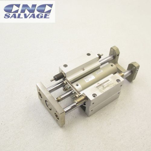 SMC PNEUMATIC GUIDE CYLINDER MGGMB40-100 *NEW*