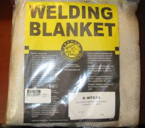 Revco Black Stallion 24oz Fiberglass Welding Blanket 4&#039; x 6&#039;  B-WFG24