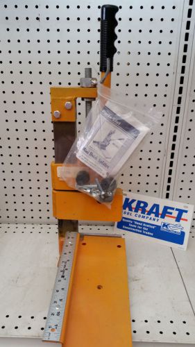 BC582 KRAFT MINI BRICK SPLITTER