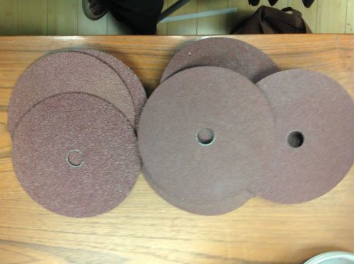 Norton 24 &amp; 50 Grit Aluminum Oxide Fibre Sanding Discs, 7&#034; x 7/8&#034; (Qty: 8)