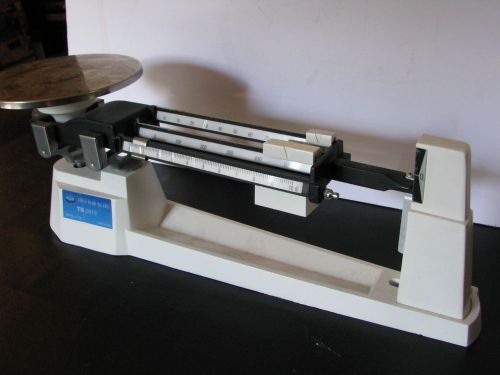 AWS TRIPLE BEAM BALANCE SCALE Pan Mechanical Lab Analytical GRAM Weighing