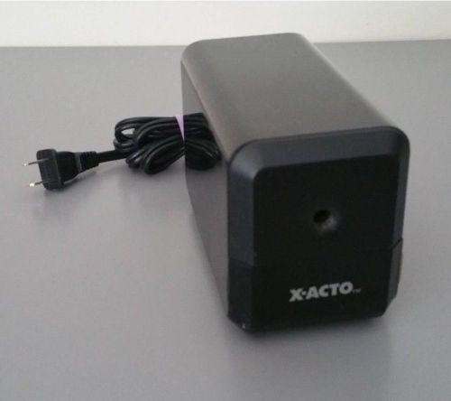 X-Acto Electric Pencil Sharpener Model 18xxx CN