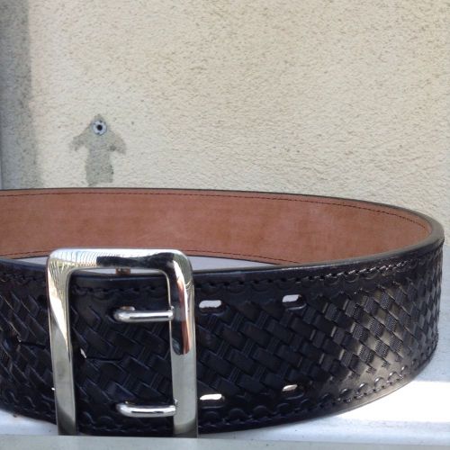 DUTY BELTS/SECURITY/POLICE- OFFICER BELTS SIZE 34,basket weave Pattern-black