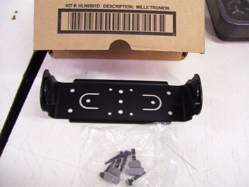 Motorola radio mounting bracket hln6861d new in box for sale