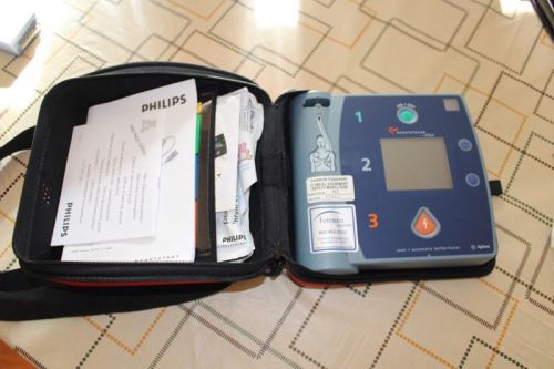 Phillips Heartstart FR2 Defibrillator Brand New